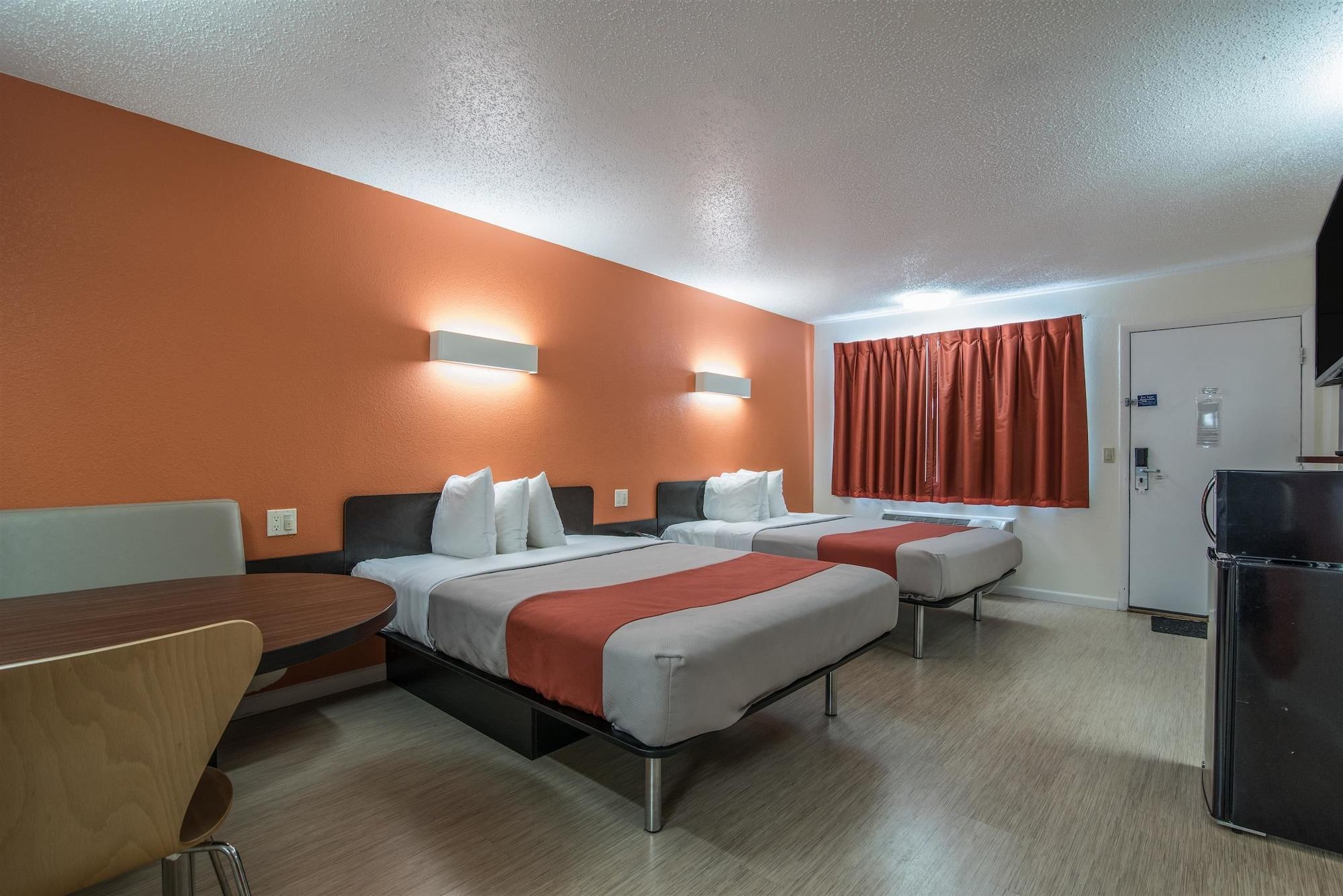 Motel 6 - Albany, Ny - Airport Eksteriør billede